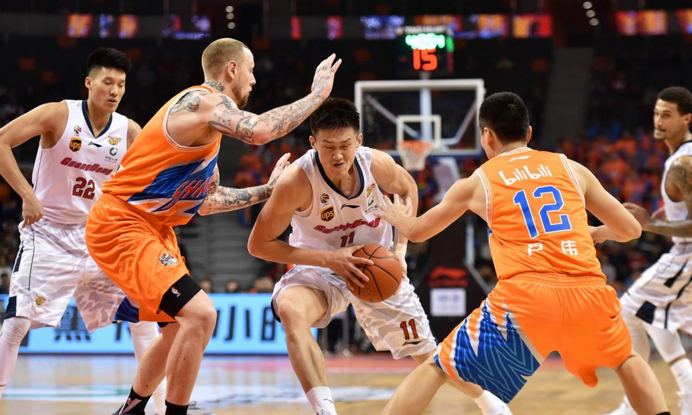 开云体育运营团队-CBA常规赛倒计时，上海久事今晨完成体检，细节引发关注，目标明确，训练强度明显提升的简单介绍