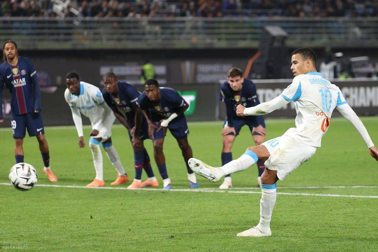 开云赛事集团-包含赛前法国杯传出新动向；巴塞罗那内部沟通；管理层表态：底气十足；更衣室氛围转暖的词条