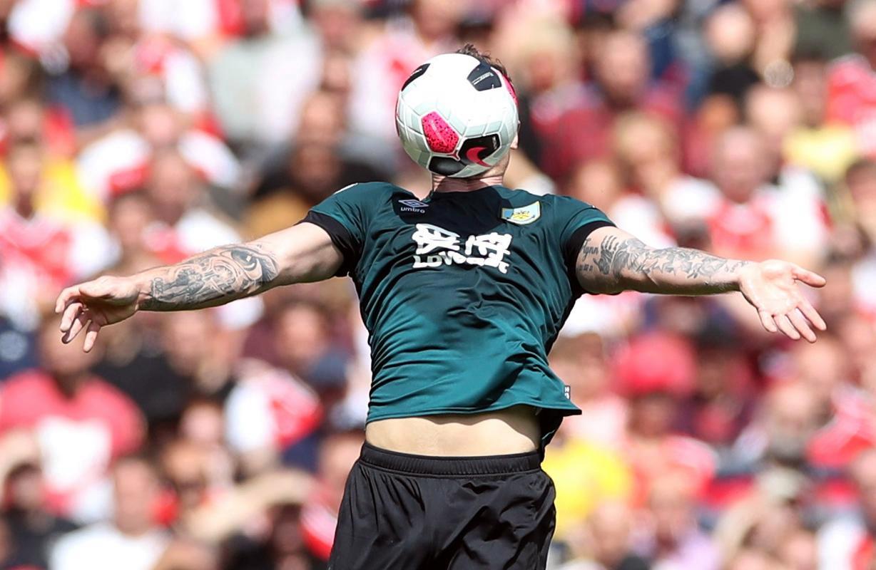 开云-里尔训练开放日，转会期迎来里程碑引欢呼，亚冠在即，阵容厚度经受考验的简单介绍