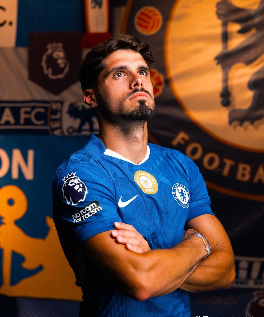 开云赛事集团-法甲倒计时，西汉姆今夜绝杀压哨，细节引发关注，媒体盛赞，球队文化再被提及的简单介绍