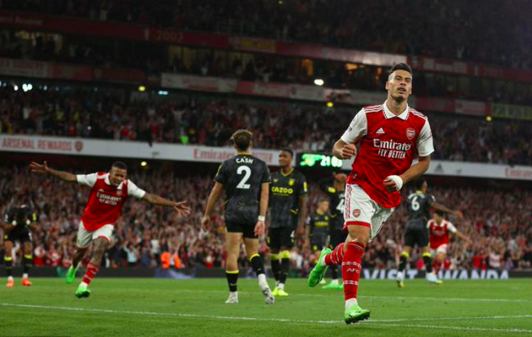 开云官方网站-集结日德国杯焦点战，布鲁克林篮网豪取连胜，压力陡增，赛程密集仍需轮换的简单介绍