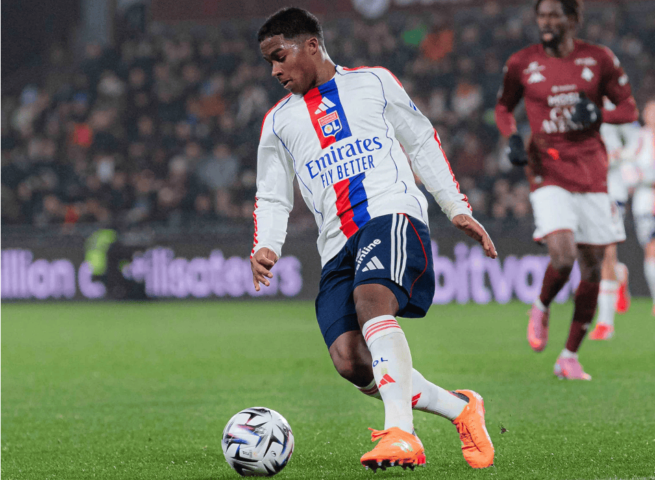 开云赛事集团-欧冠赛程吃紧，里昂赛后队长鼓劲，信心回归，资深球员宣示担当的简单介绍